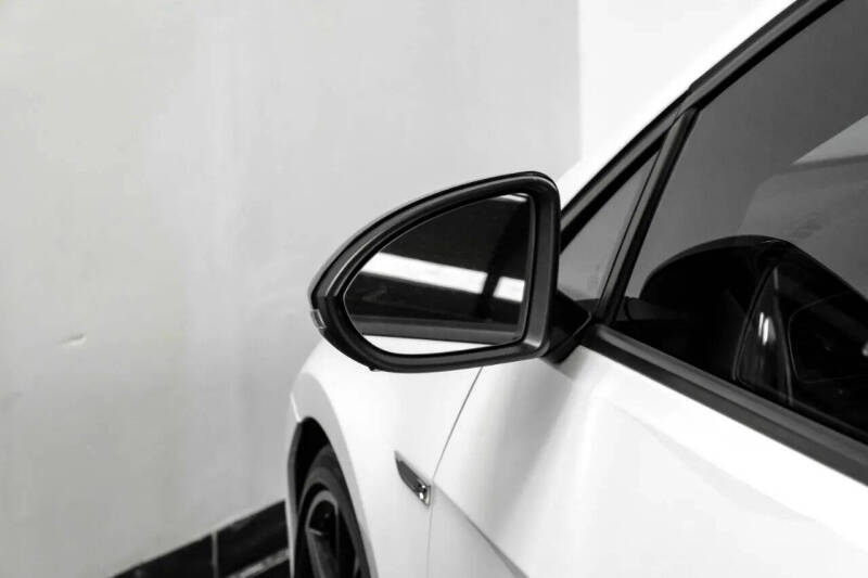 2019 Volkswagen Golf R 4Motion