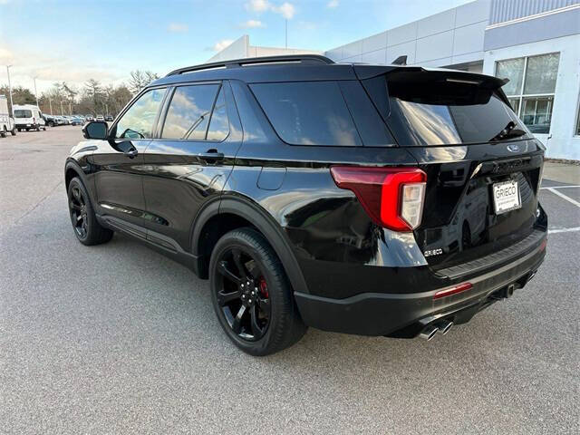 2022 Ford Explorer ST
