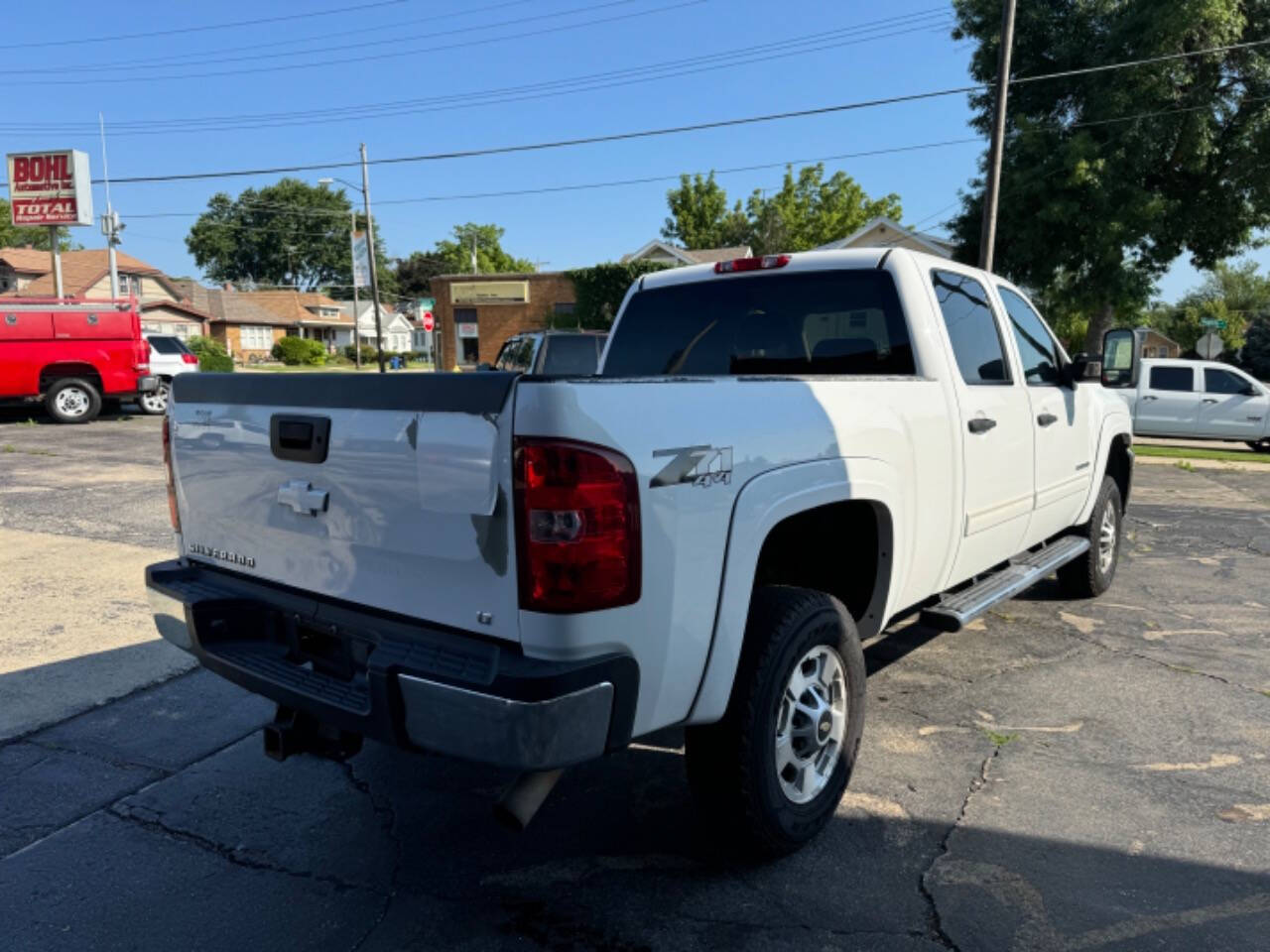 2011 Chevrolet Silverado 2500HD for sale at BOHL AUTOMOTIVE in Racine, WI