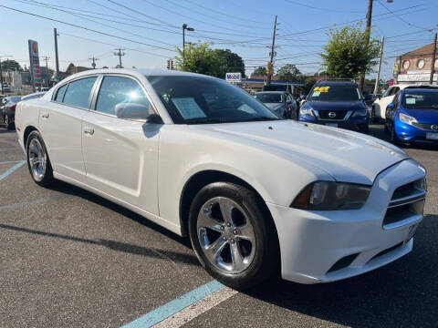 2013 Dodge Charger SE
