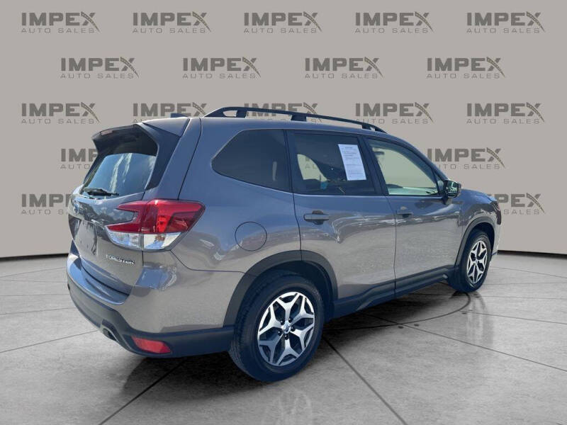 2022 Subaru Forester Premium