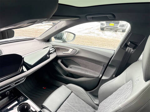 2025 Audi S5 quattro Premium Plus TFSI