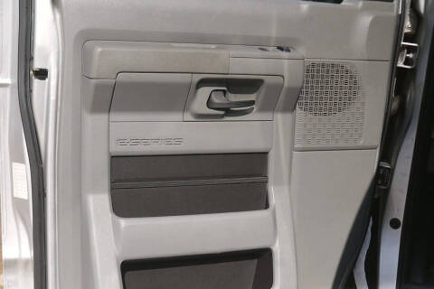 2014 Ford E-Series E-350 SD XLT