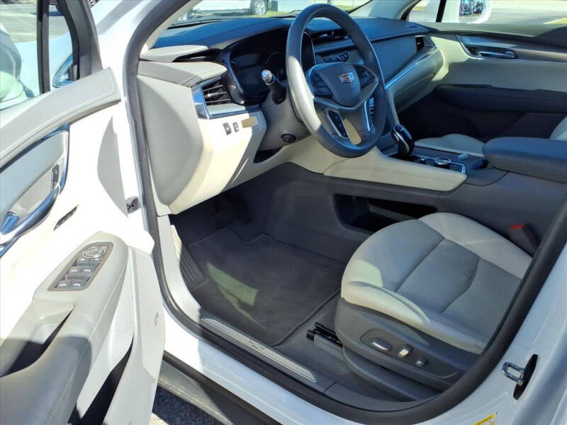 2020 Cadillac XT5 Premium Luxury