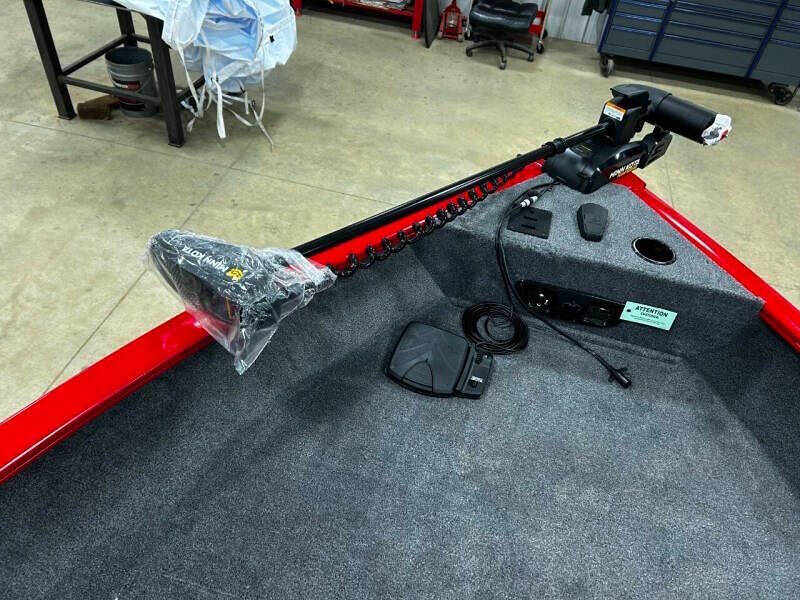 2026 Tracker Pro Guide V-175 WT
