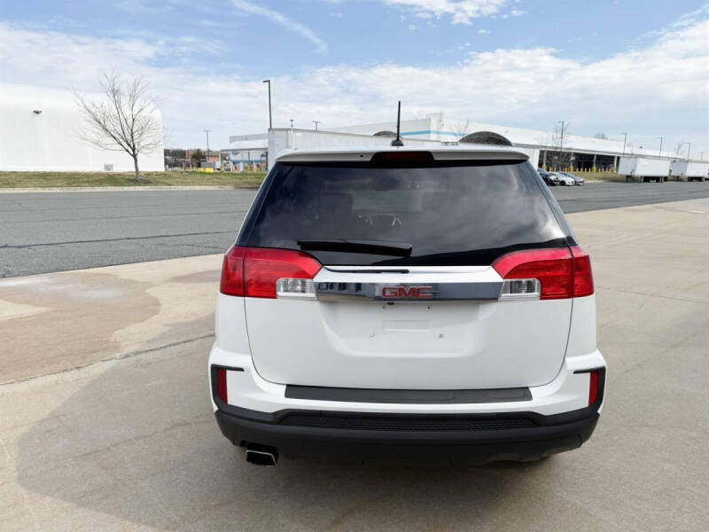2017 GMC Terrain SLE-1