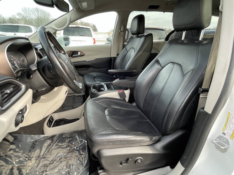 2019 Chrysler Pacifica Touring L