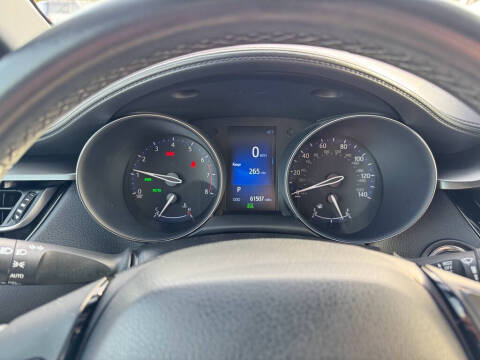 2018 Toyota C-HR XLE Premium