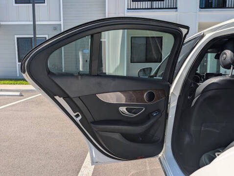 2018 Mercedes-Benz C-Class C 300