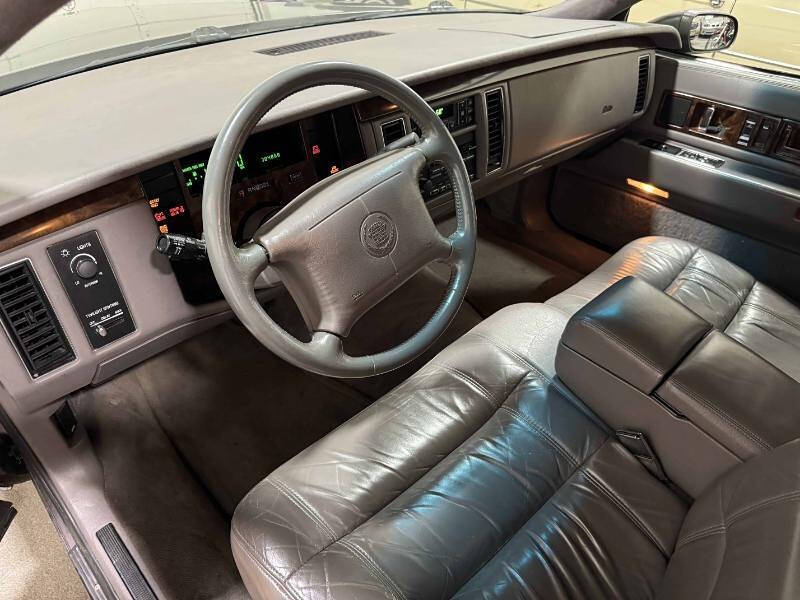 1994 Cadillac Fleetwood for sale at Saccucci's Of Schaumburg in Schaumburg, IL