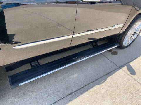 2017 Cadillac Escalade Platinum