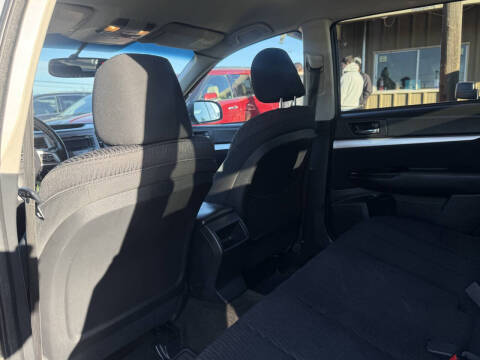 2012 Subaru Outback 2.5i Premium