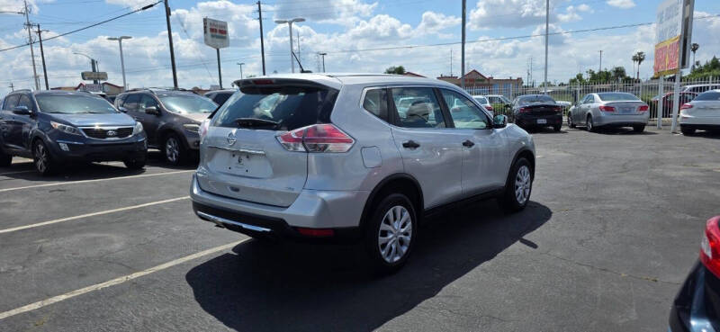 2016 Nissan Rogue S