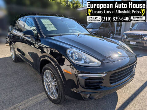 2017 Porsche Cayenne Platinum Edition