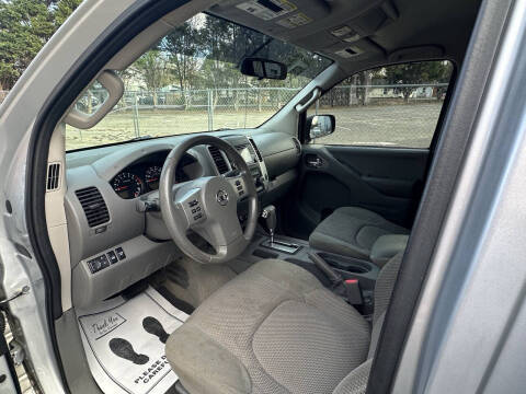 2016 Nissan Frontier SV