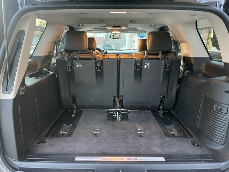 2011 GMC Yukon Denali