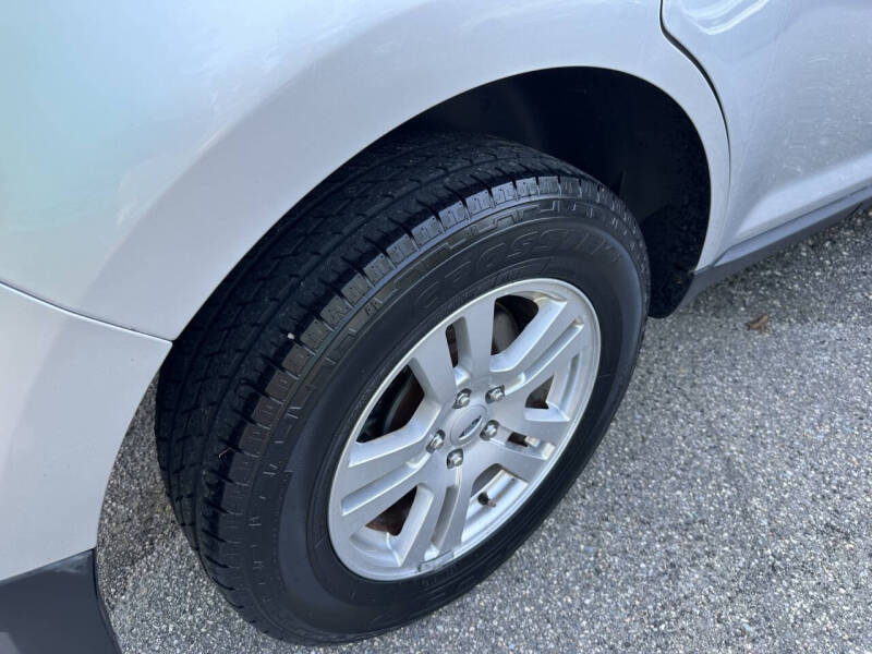 2011 Ford Edge SE
