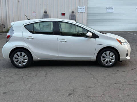 2012 Toyota Prius c One