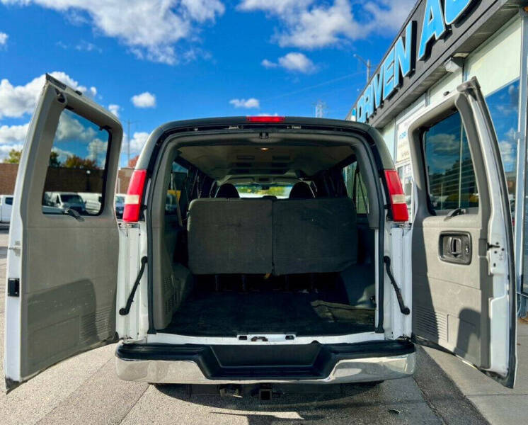 2013 Chevrolet Express LT 3500