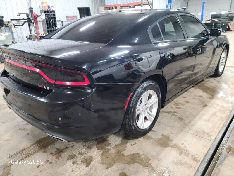 2015 Dodge Charger SE