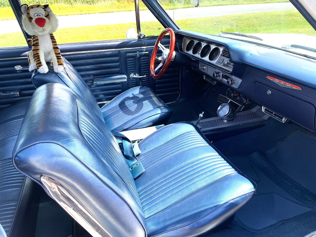 1964 Pontiac GTO 37