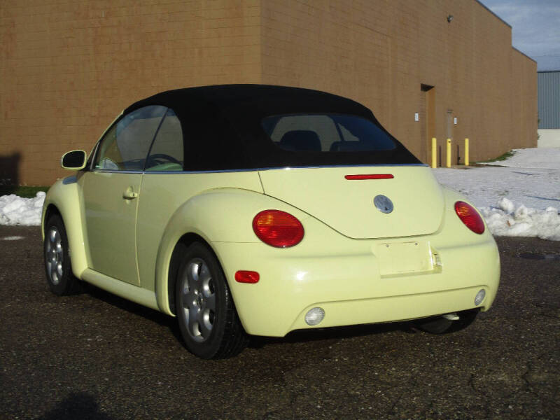 2003 Volkswagen New Beetle Convertible GLS