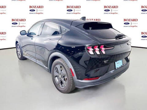 2022 Ford Mustang Mach-E Select