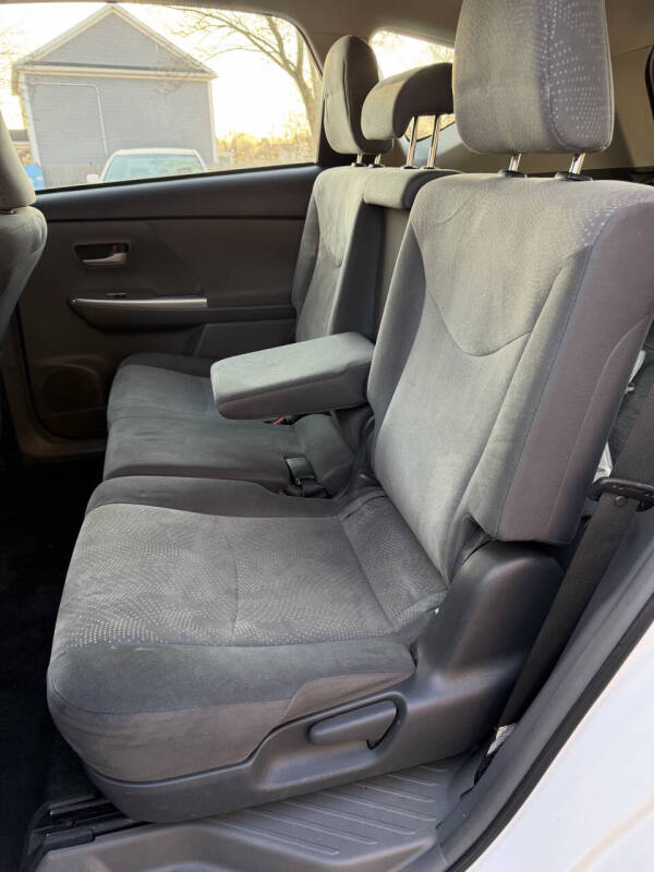 2012 Toyota Prius v Three