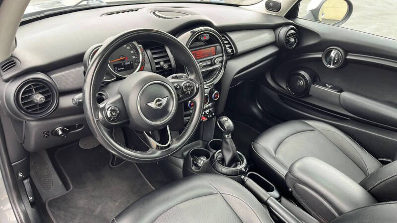 2015 MINI Hardtop 2 Door Cooper