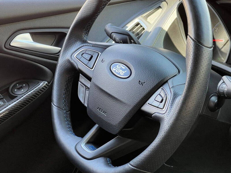 2017 Ford Focus RS