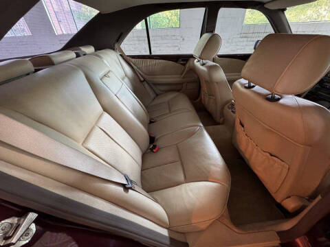 1996 Mercedes-Benz E-Class E 320