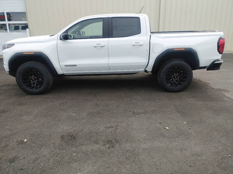 2026 GMC Canyon Elevation