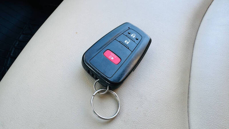 2018 Toyota Prius Four