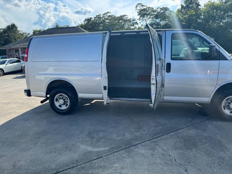 2019 Chevrolet Express 2500