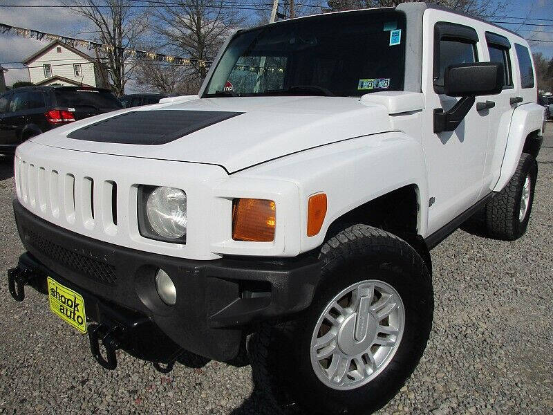 2009 HUMMER H3 for sale in New Philadelphia, OH