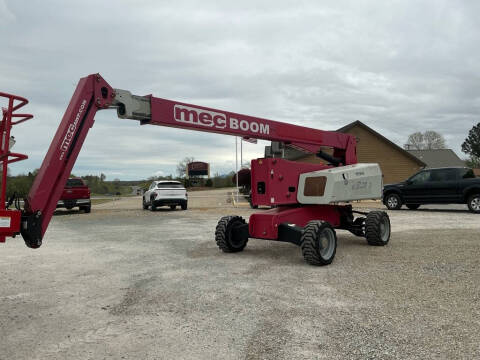 2017 MEC 60J BOOM LIFT