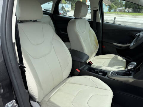 2015 Ford Focus Titanium