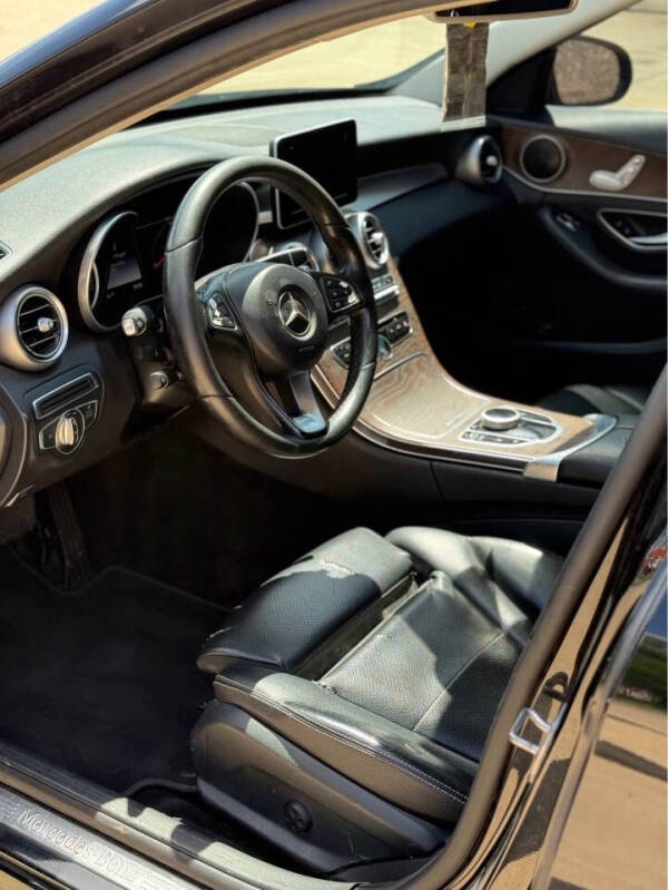 2017 Mercedes-Benz C-Class C 300