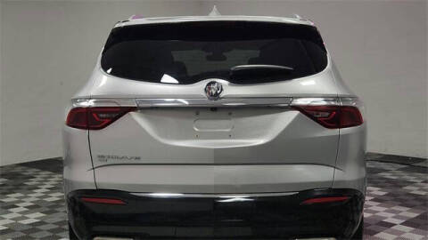 2022 Buick Enclave Essence