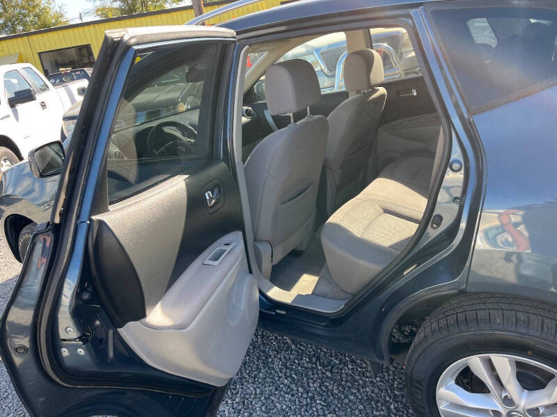 2012 Nissan Rogue SV photo 11