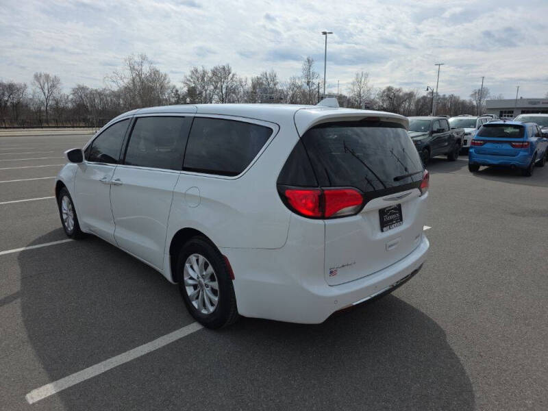 2018 Chrysler Pacifica Touring Plus
