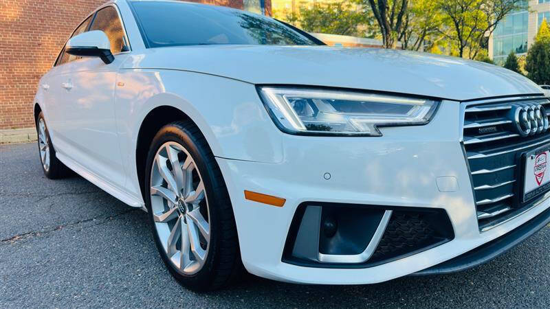 2019 Audi A4 quattro Premium Plus 45 TFSI