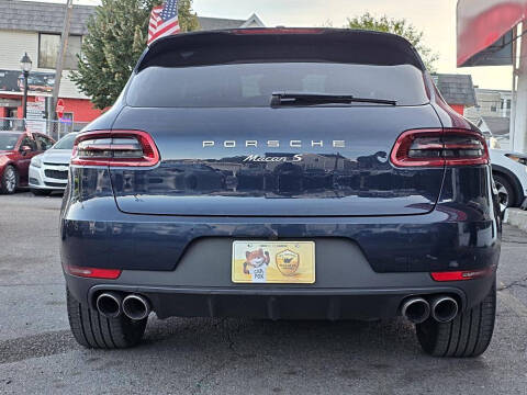2018 Porsche Macan S