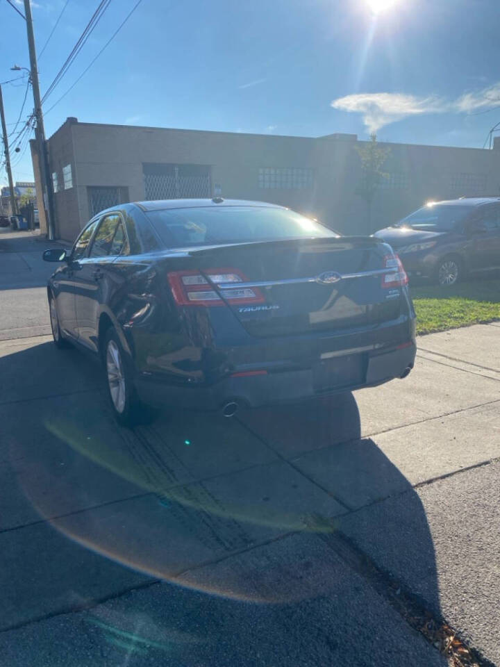 2014 Ford Taurus for sale at Macks Motor Sales in Chicago, IL