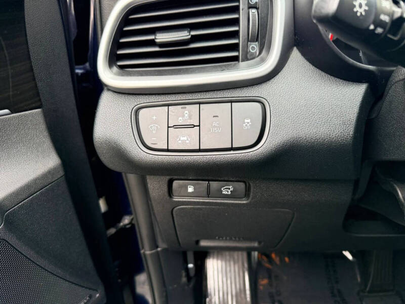 2019 Kia Sorento EX V6