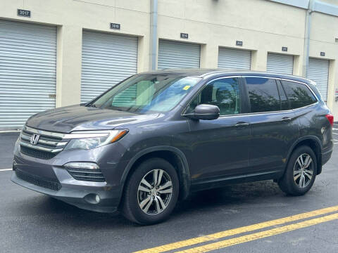 2018 Honda Pilot for sale at IRON CARS in Hollywood FL