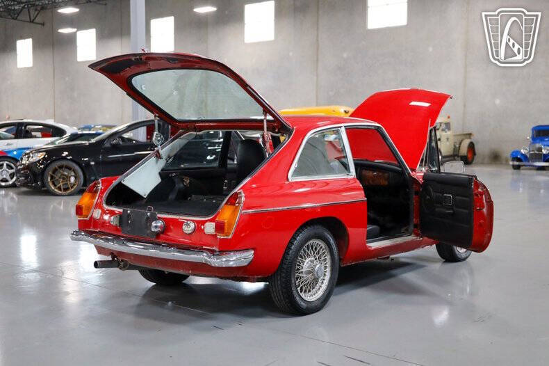 1974 MG B