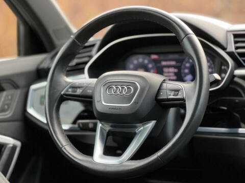 2021 Audi Q3 quattro S line Premium 45 TFSI