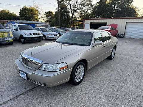 2007 Lincoln Town Car Signature