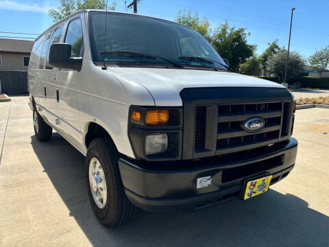 2010 Ford E-Series for sale at Select Auto Wholesales Inc in Glendora CA